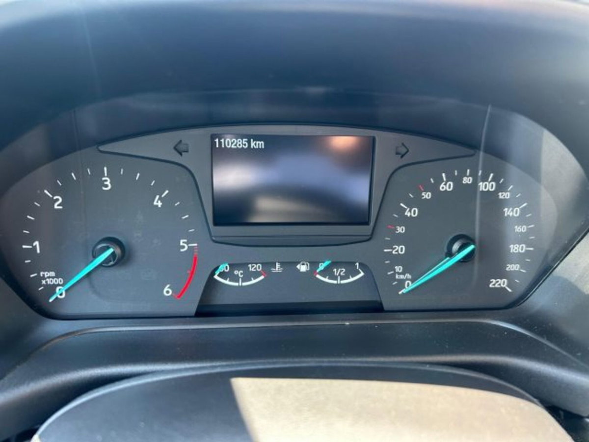 Ford Fiesta 1.5 EcoBlue 5 porte (8)