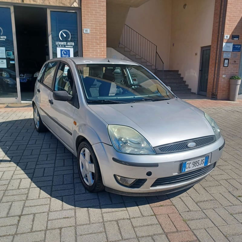 Ford Fiesta 1.4 16V 5p. Zetec