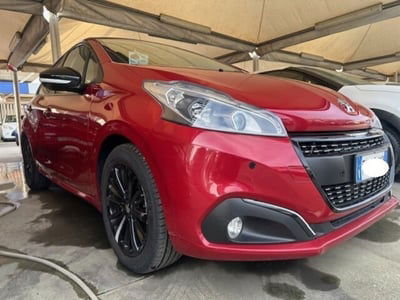 Peugeot 208 82 5 porte Allure usata