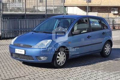 Ford Fiesta 1.4 16V 5p. Ghia usata