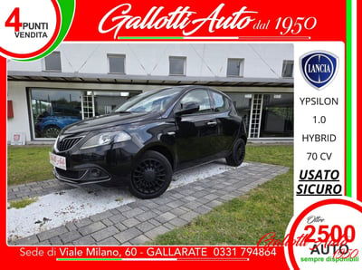 Lancia Ypsilon 1.0 FireFly 5 porte S&S Hybrid Ecochic Silver usata