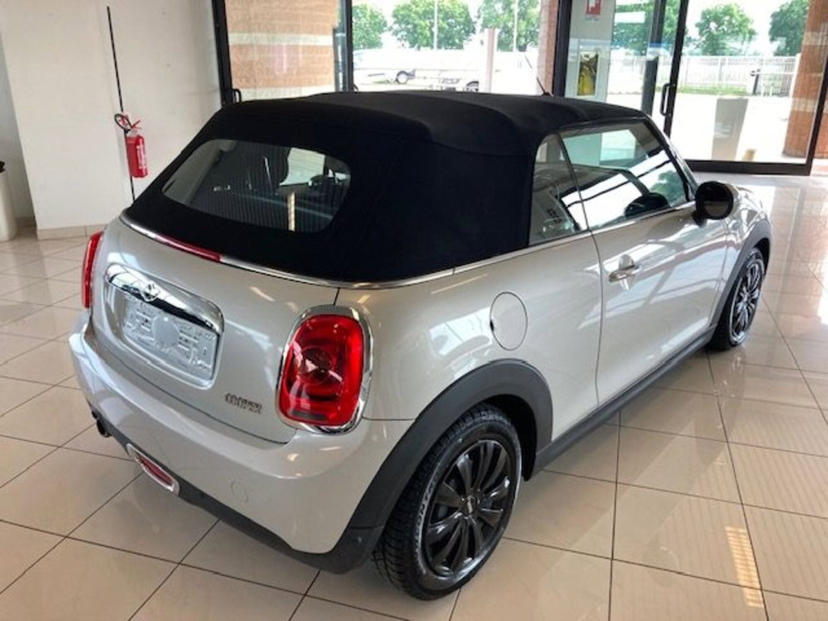 MINI Mini Cabrio 1.5 Cooper Cabrio (4)