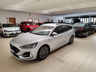 Ford Focus Station Wagon 1.0 EcoBoost 125 CV automatico SW ST-Line usata