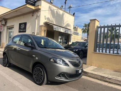 Lancia Ypsilon 1.0 FireFly 5 porte S&S Hybrid Gold Plus
