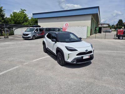 Toyota Yaris Cross 1.5 Hybrid 5p. E-CVT AWD-i Adventure usata