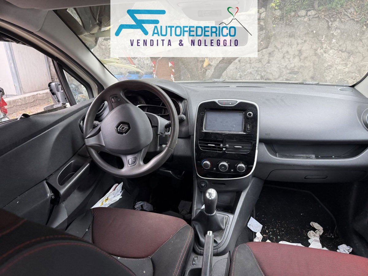 Renault Clio dCi 8V 75CV Start&Stop 5 porte Energy Life (11)