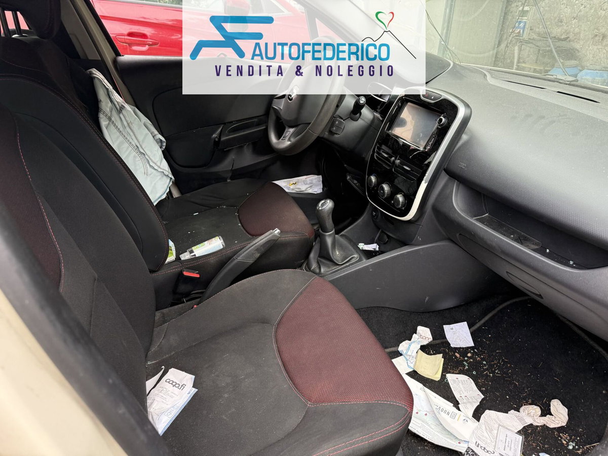 Renault Clio dCi 8V 75CV Start&Stop 5 porte Energy Life (8)