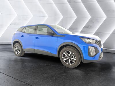 Peugeot 2008 1.2 puretech Active s&s 100cv usata