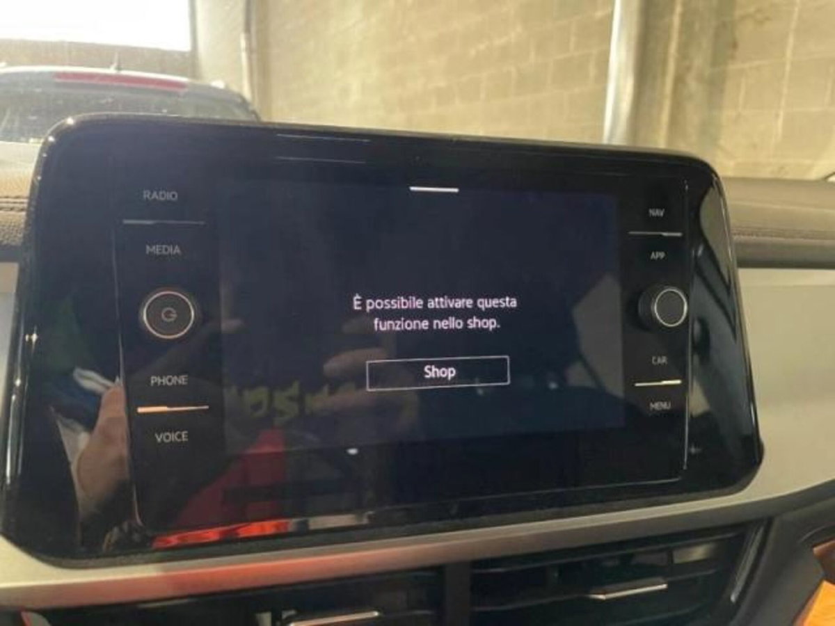 Volkswagen T-Roc 2.0 tdi Life 150cv dsg (12)