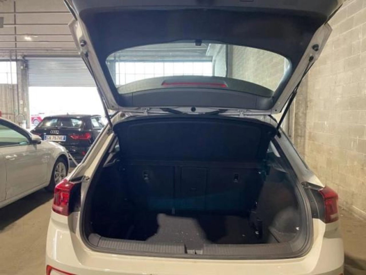 Volkswagen T-Roc 2.0 tdi Life 150cv dsg (18)