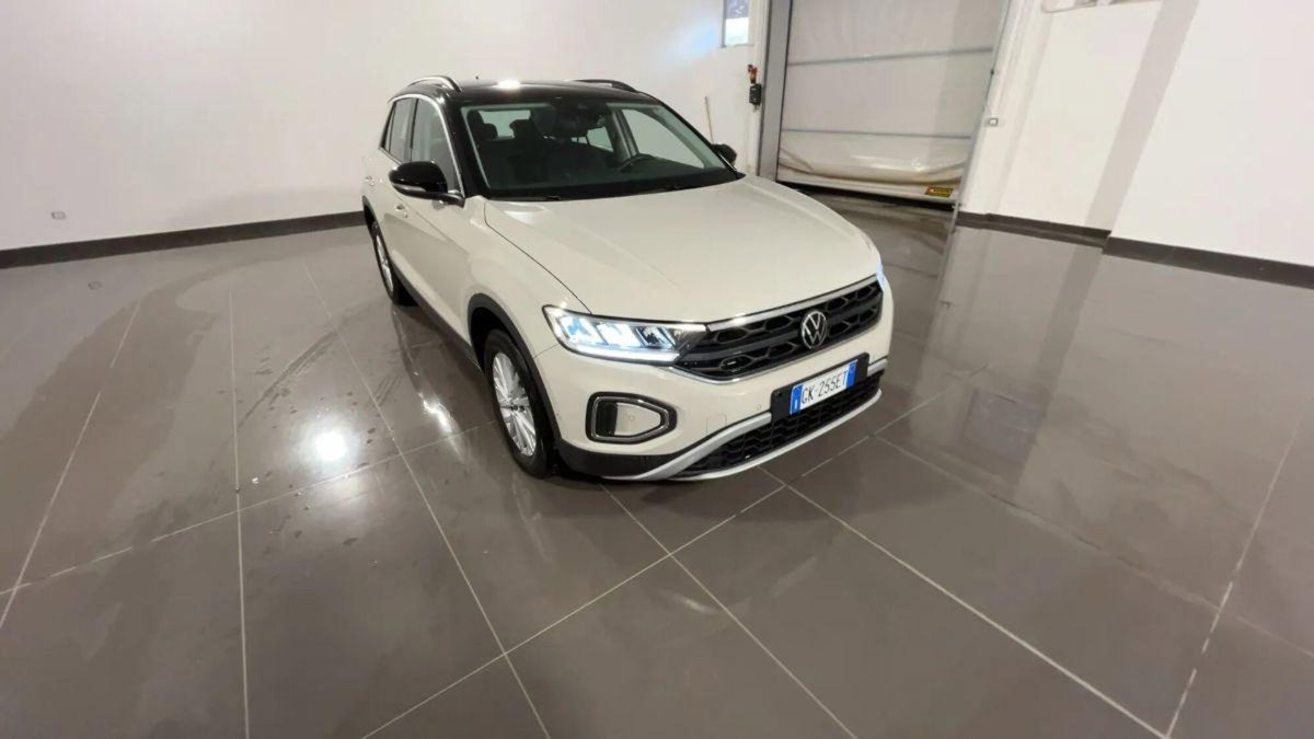 Volkswagen T-Roc 2.0 tdi Life 150cv dsg (3)