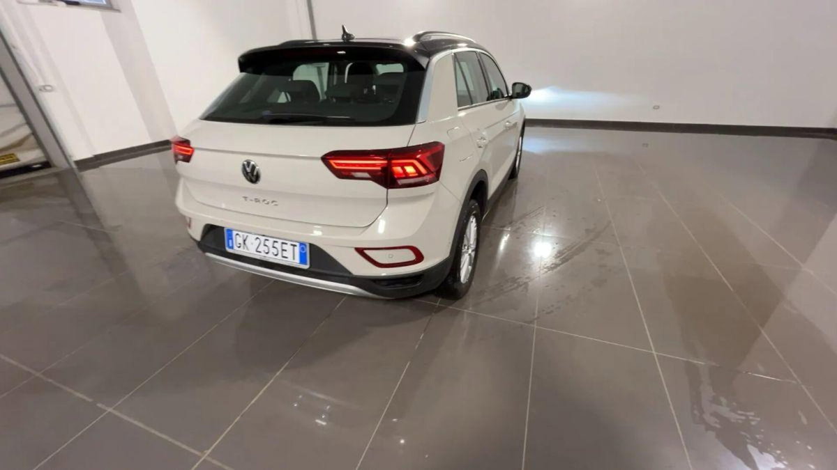 Volkswagen T-Roc 2.0 tdi Life 150cv dsg (4)