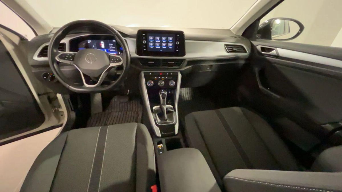 Volkswagen T-Roc 2.0 tdi Life 150cv dsg (9)