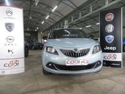 Lancia Ypsilon 1.0 FireFly 5 porte S&S Hybrid Gold Plus