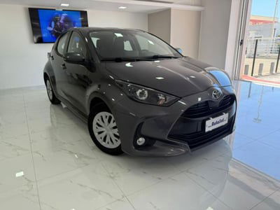 Toyota Yaris 1.0 5 porte Active usata