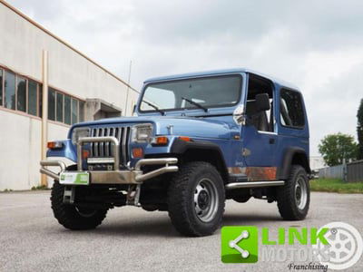 Jeep Wrangler 2.5 Laredo usata