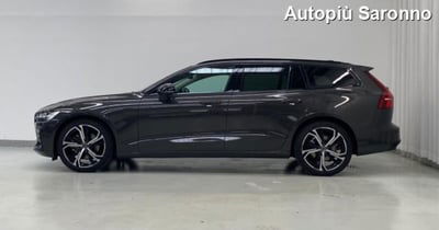 Volvo V60 B4 automatico Plus Dark usata