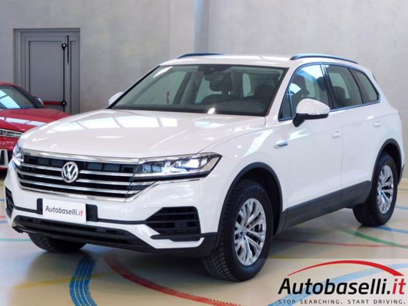 Volkswagen Touareg 3.0 V6 tdi scr R-Line 231cv auto