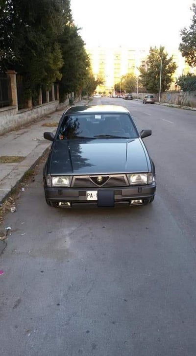 Alfa Romeo 75 1.8i turbo America usata