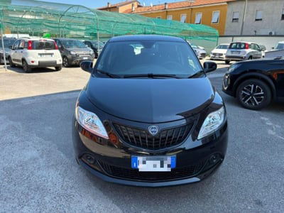 Lancia Ypsilon 1.0 FireFly 5 porte S&S Hybrid Ecochic A. Ferretti usata