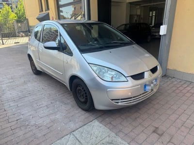 Mitsubishi Colt 1.3 16V 5p. Instyle usata
