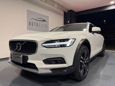 Volvo V90 Cross Country B4 (d) AWD Geatronic Business Pro Line usata
