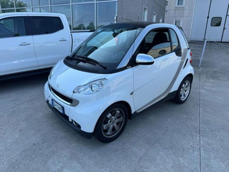smart Fortwo 1000 52 kW MHD coupé passion