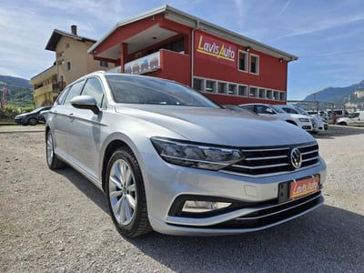 Volkswagen Passat Variant 2.0 TDI SCR EVO DSG Business usata