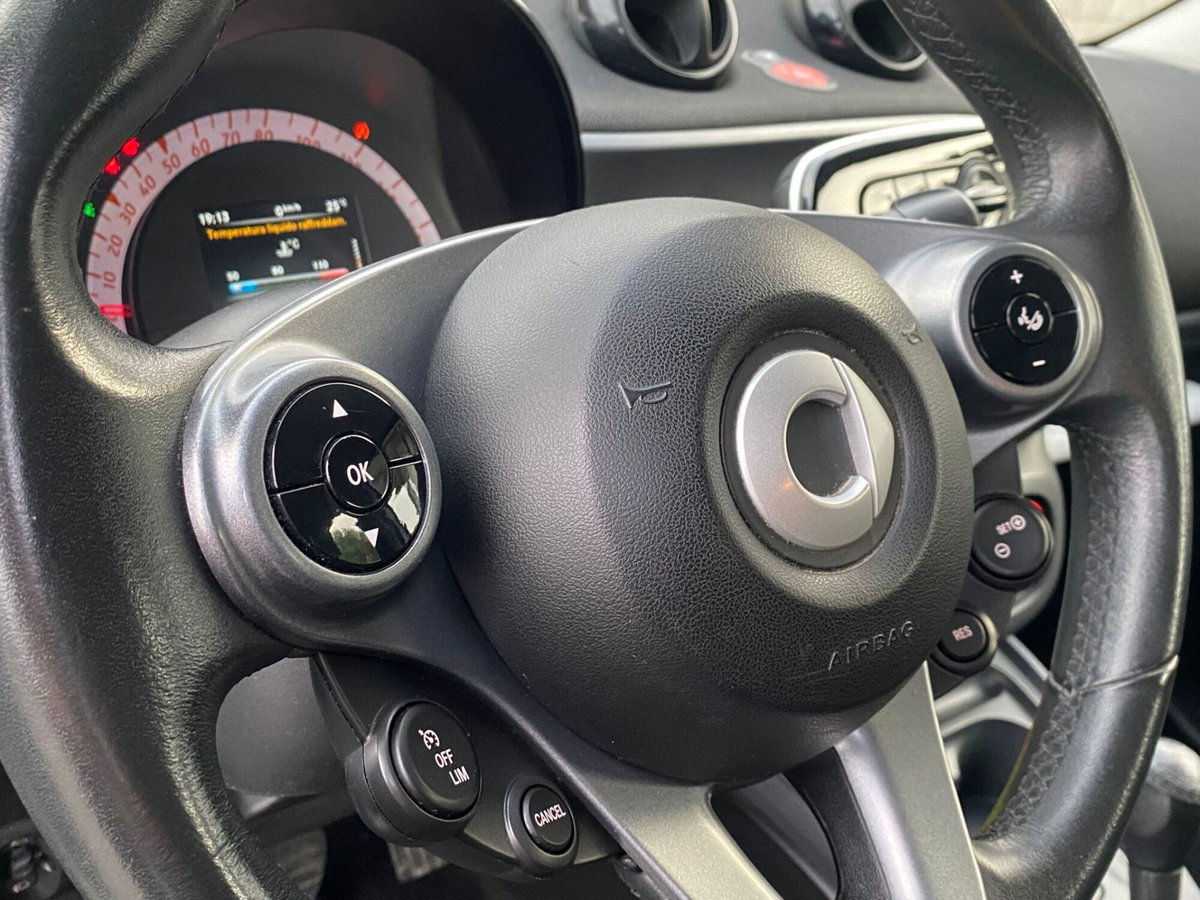 smart forfour forfour 70 1.0 Passion (19)