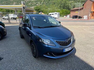 Lancia Ypsilon 1.0 FireFly 5 porte S&S Hybrid Ecochic Gold usata