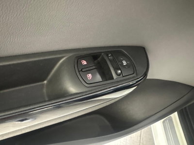 Opel Corsa 1.3 CDTI 95CV F.AP. 5 porte Cosmo (16)