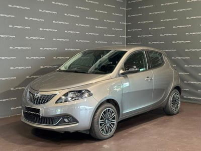 Lancia Ypsilon 1.0 FireFly 5 porte S&S Hybrid Gold Plus usata