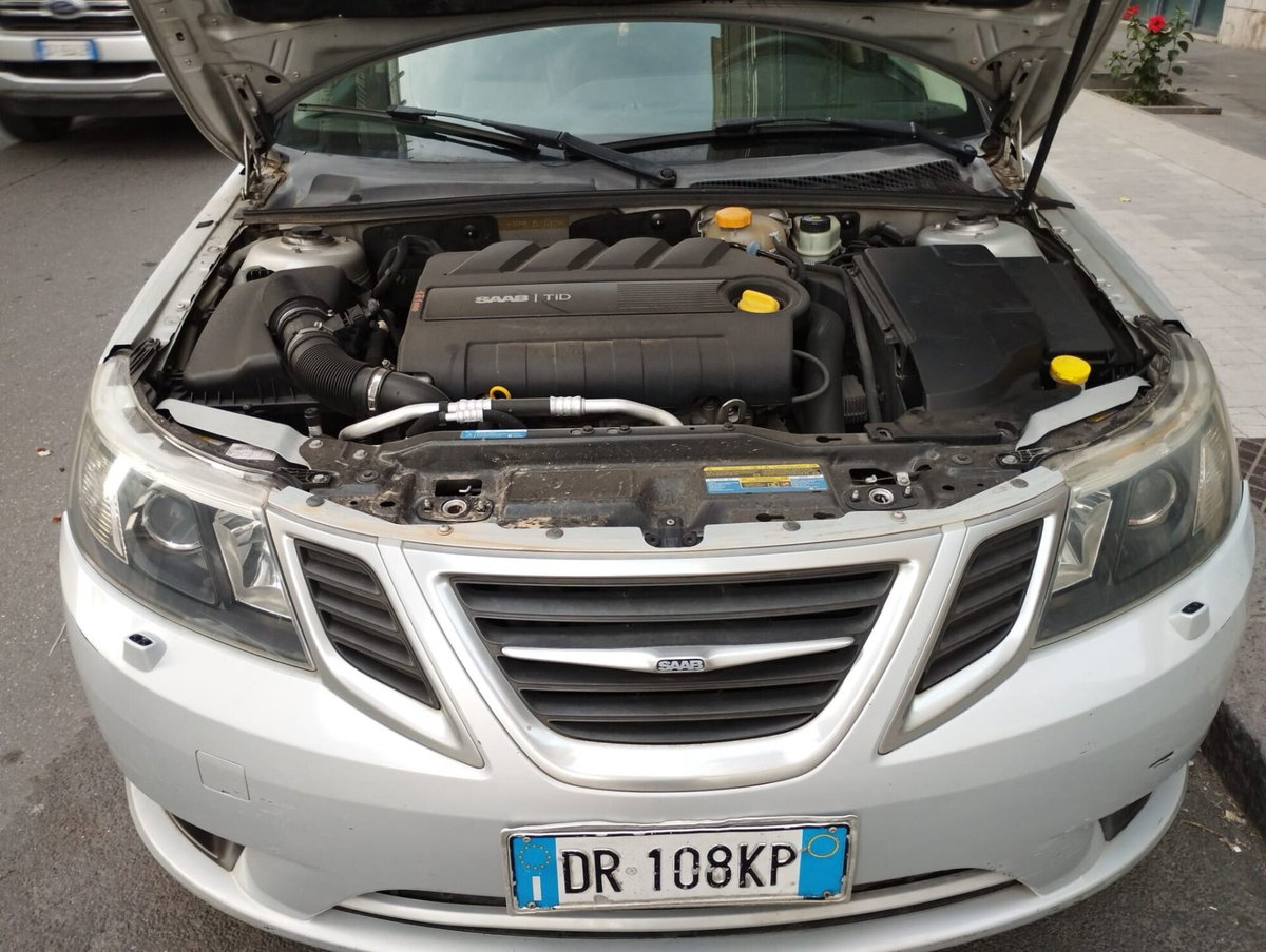Saab 9-3 Station Wagon 1.9 TiD DPF Vector (16)