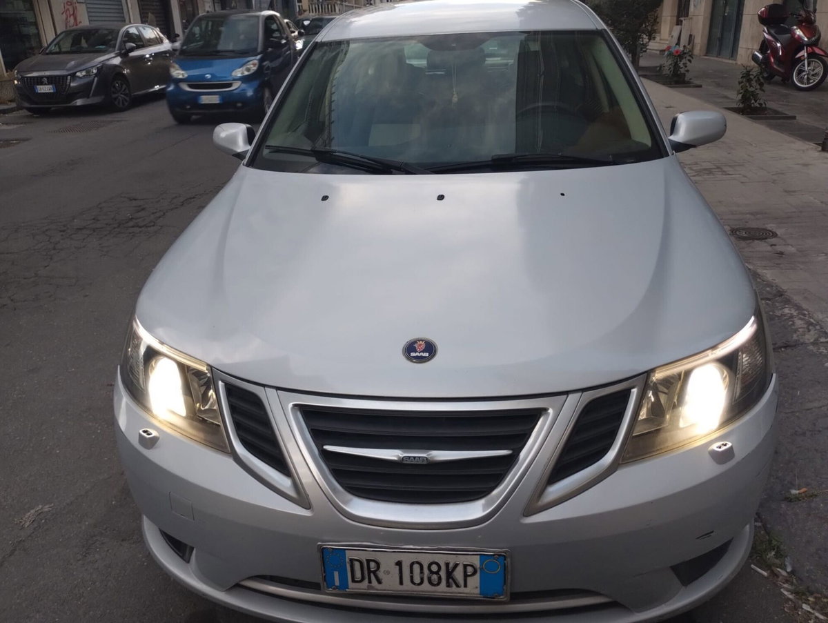 Saab 9-3 Station Wagon 1.9 TiD DPF Vector (2)
