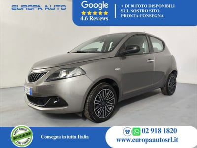Lancia Ypsilon 1.0 FireFly 5 porte S&S Hybrid Ecochic Gold usata