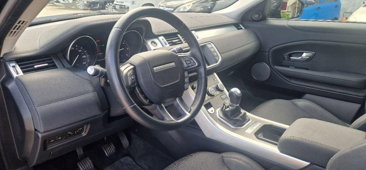 Land Rover Range Rover Evoque 2.0 TD4 150 CV 5p. Pure (10)