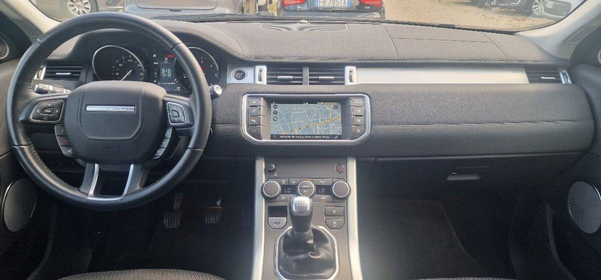 Land Rover Range Rover Evoque 2.0 TD4 150 CV 5p. Pure (18)