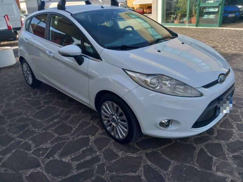 Ford Fiesta 1.4 5 porte Bz.- GPL Titanium