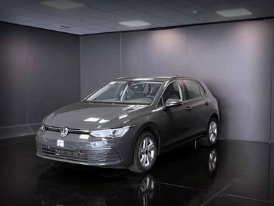 Volkswagen Golf Variant 2.0 TDI SCR DSG Life usata