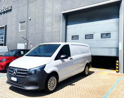 Mercedes-Benz Vito furgone 114 cdi long Pro 9G-tronic usato