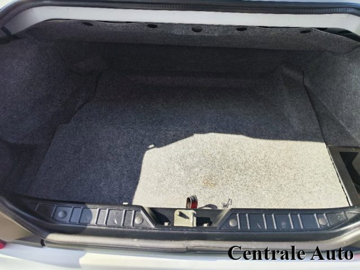 BMW Z3 Cabrio 1.8 cat Roadster (16)