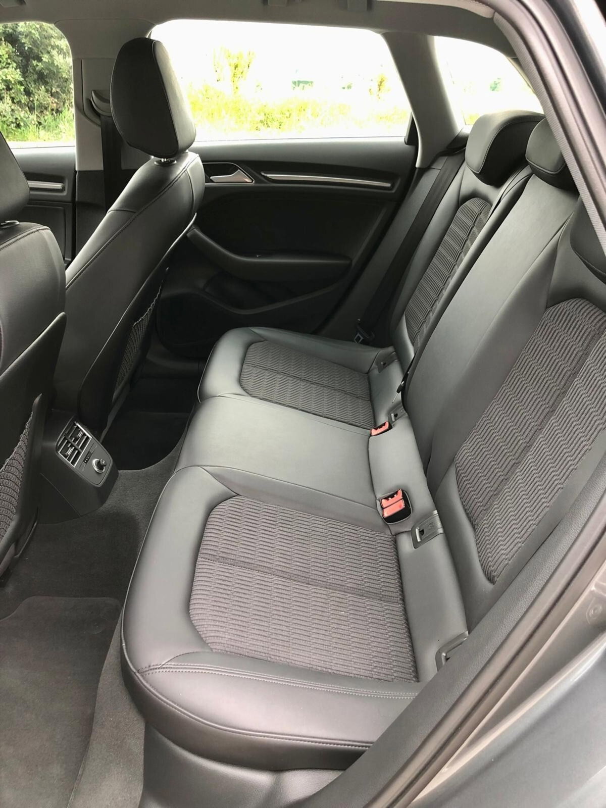 Audi A3 Sportback 30 g-tron S tronic Admired (10)