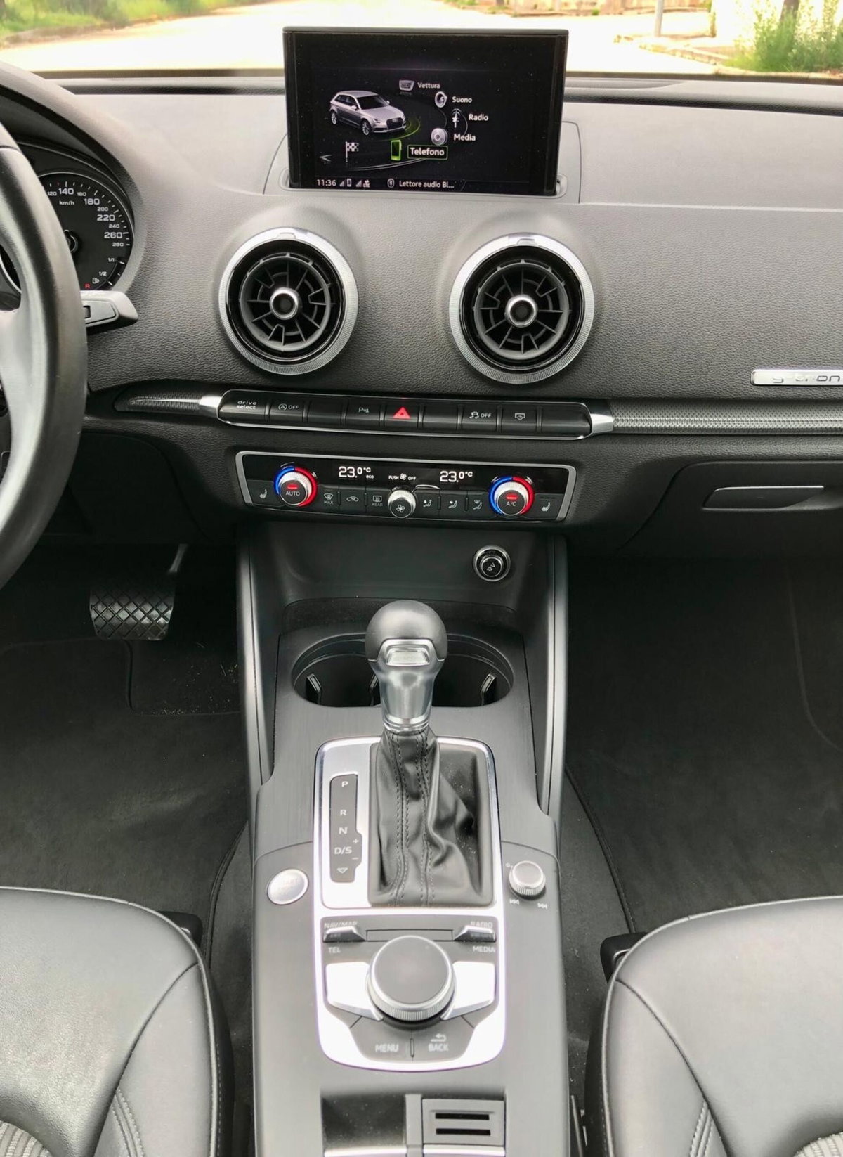 Audi A3 Sportback 30 g-tron S tronic Admired (15)