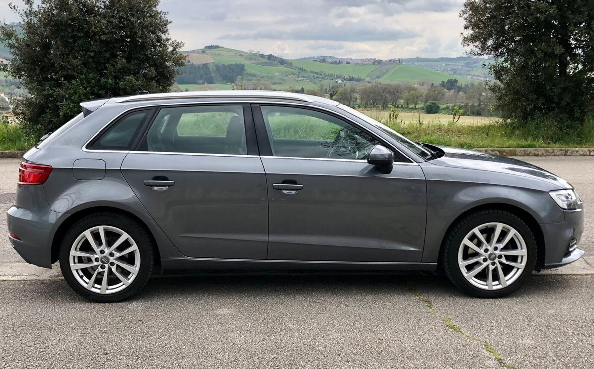 Audi A3 Sportback 30 g-tron S tronic Admired (3)