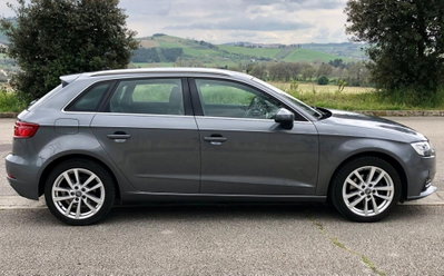 Audi A3 Sportback 30 g-tron S tronic Admired (3)