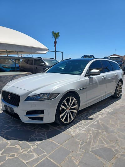 Jaguar XF Sportbrake 2.0 D 180 CV AWD aut. R-Sport usata