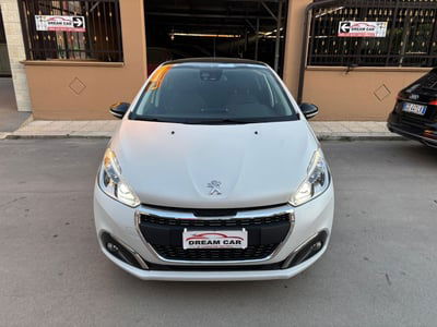 Peugeot 208 100 5 porte GT Line usata