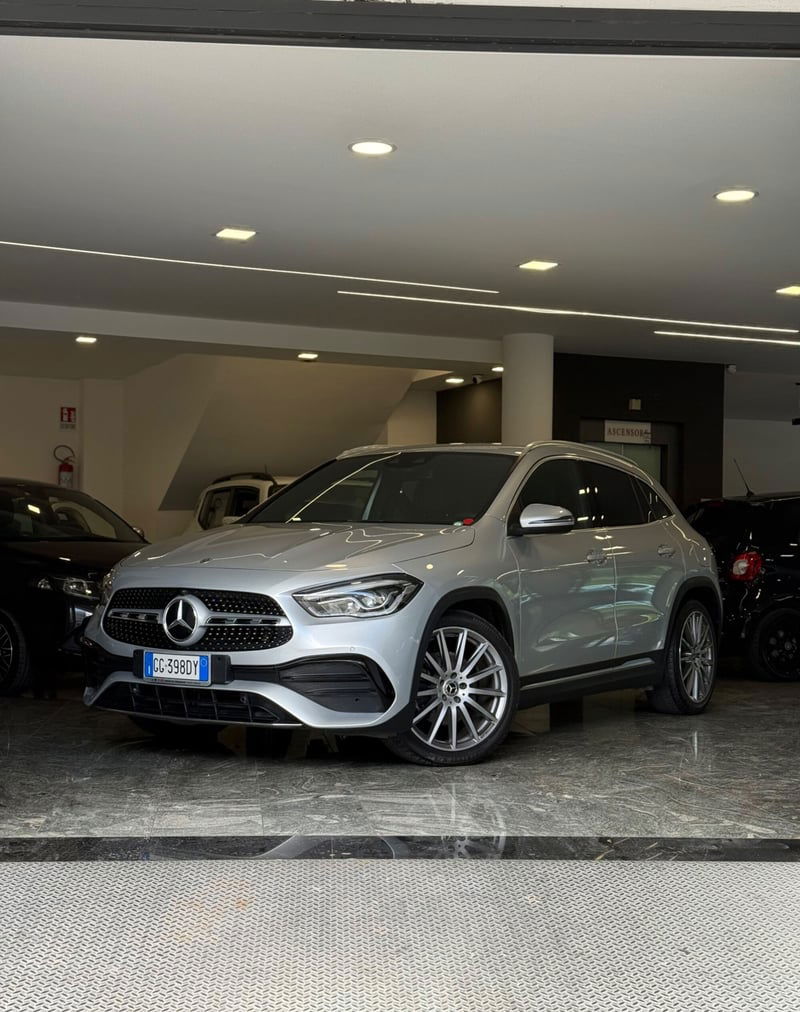 Mercedes-Benz GLA SUV 200 d Automatic 4Matic Premium