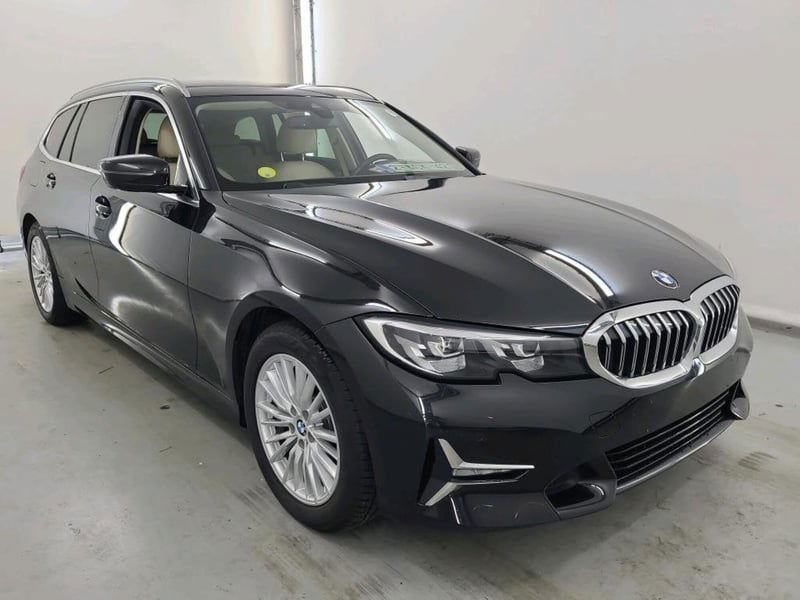 BMW Serie 3 Touring 318d 48V