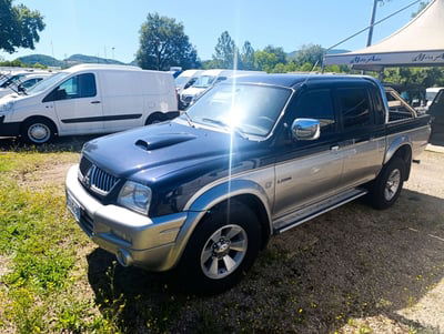 Mitsubishi L200 2.5 TD cat 4WD Double Cab Invite usato